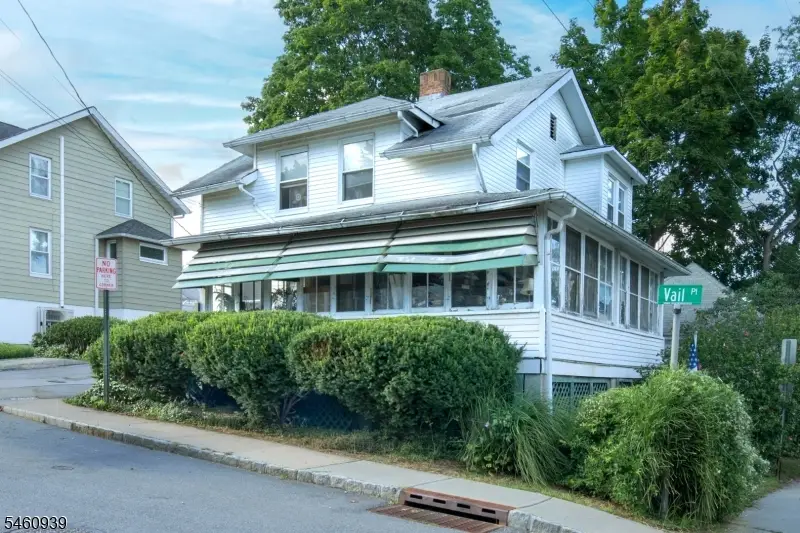 22 Vail Place, Morristown, NJ 07960 - #1