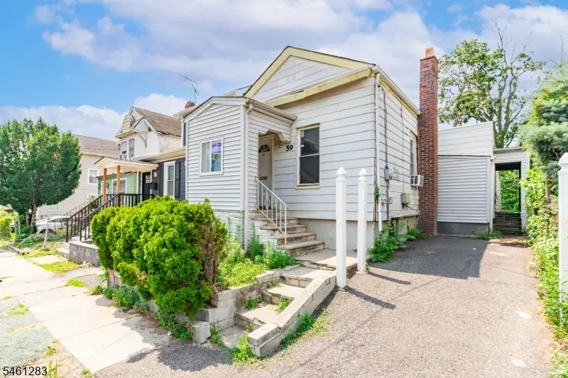59 Augusta St, Irvington, NJ 07111 - #1