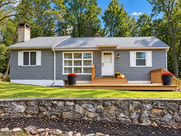 916 Cedar Dr, Stillwater Twp., NJ 07860