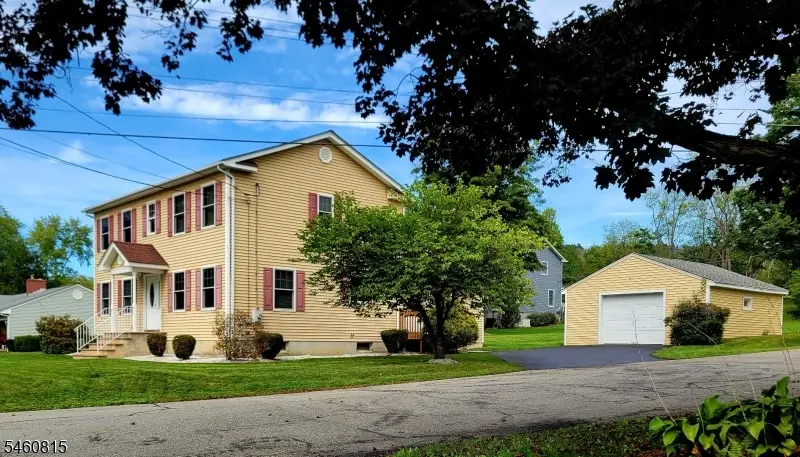 19 Prospect St, Frankford, NJ 07826 - #2
