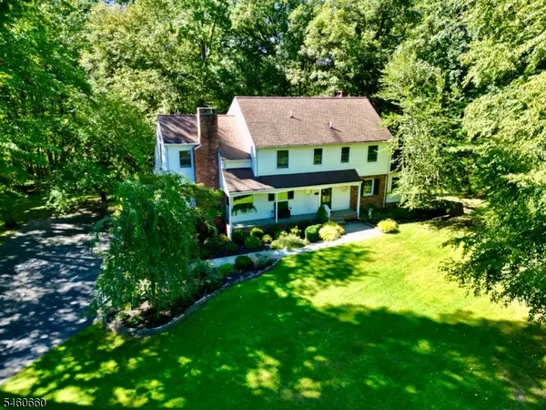 463 Laurel Ln, Kinnelon Boro, NJ 07405