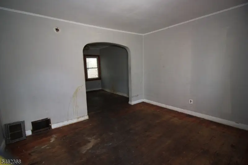 755 S Main St, Phillipsburg, NJ 08865 - #3