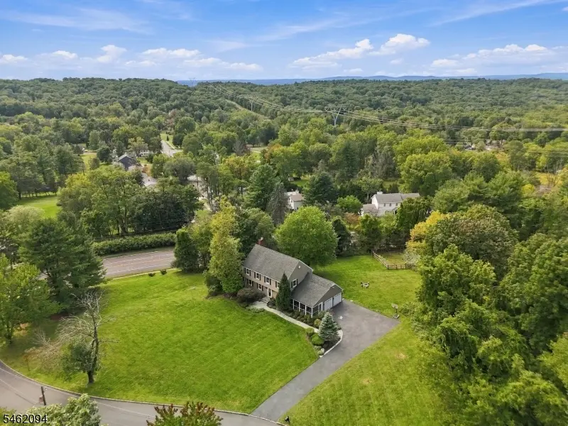 2 Timberline Dr, Bridgewater, NJ 08807 - #2