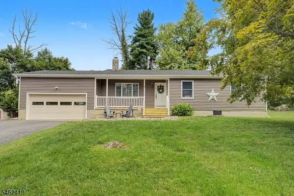 4 Gapview Ave, Hope Twp., NJ 07825