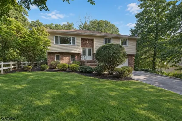 19 Pepper Rd, Montville Twp., NJ 07045
