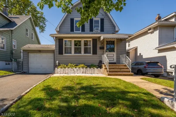 344 Rutherford Ave, Lyndhurst Twp., NJ 07071
