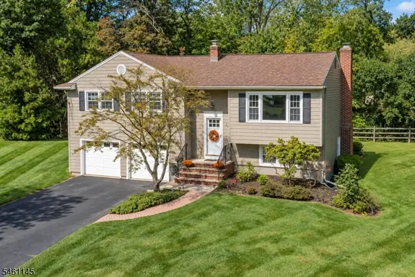 27 Fawn Cir, Berkeley Heights Twp., NJ 07922