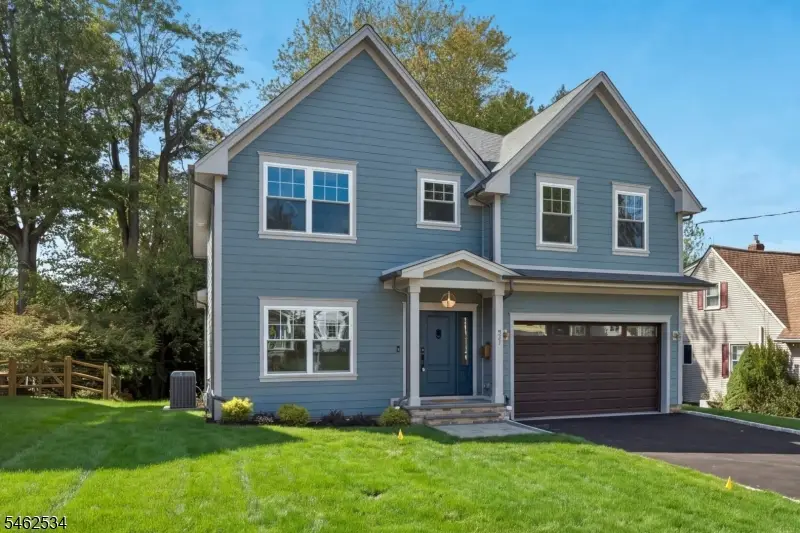 31 Verona Rd, New Providence, NJ 07974 - #1