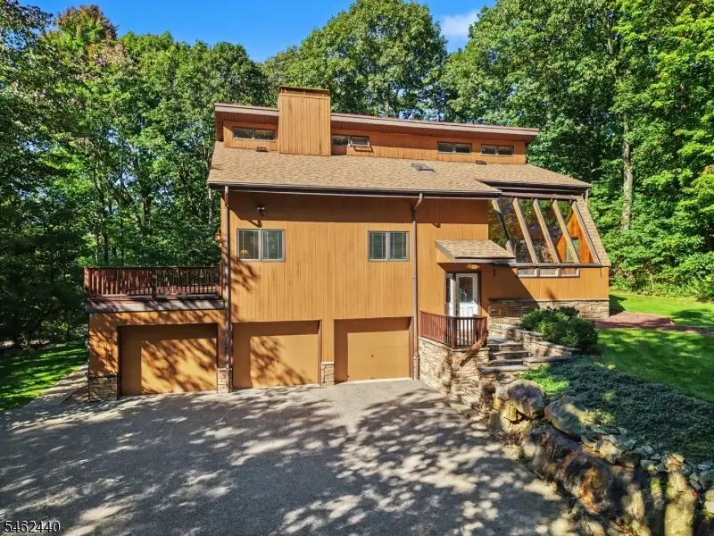 5 Allen Dr, Kinnelon, NJ 07405 - #1