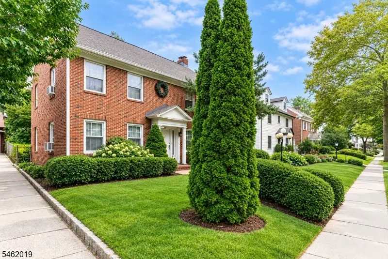 523-525 Lake St, Newark, NJ 07104 - #1