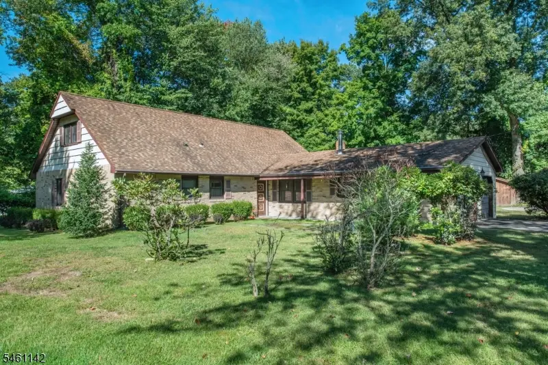 492 Blue Hill Ter, Franklin Lakes, NJ 07417 - #2