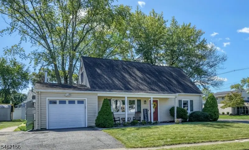 2 Renault Dr, Flanders, NJ 07836 - #1