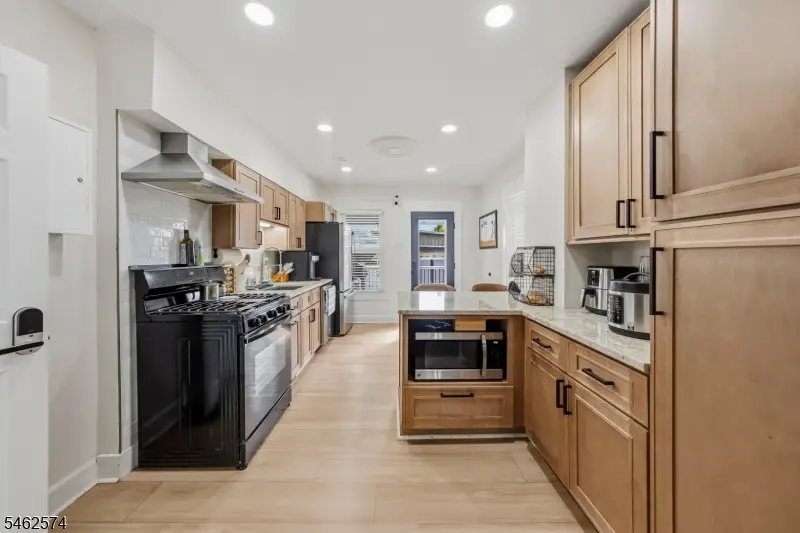 218 E 2nd St, Bound Brook, NJ 08805 - #3
