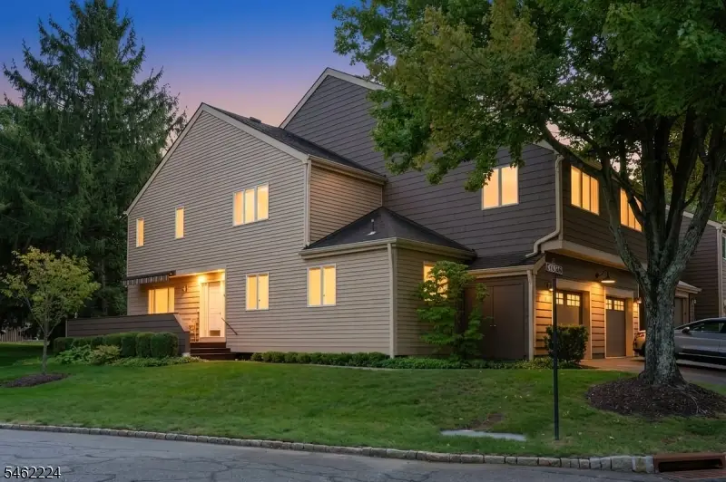 2 Avery Ct, Madison, NJ 07940 - #1