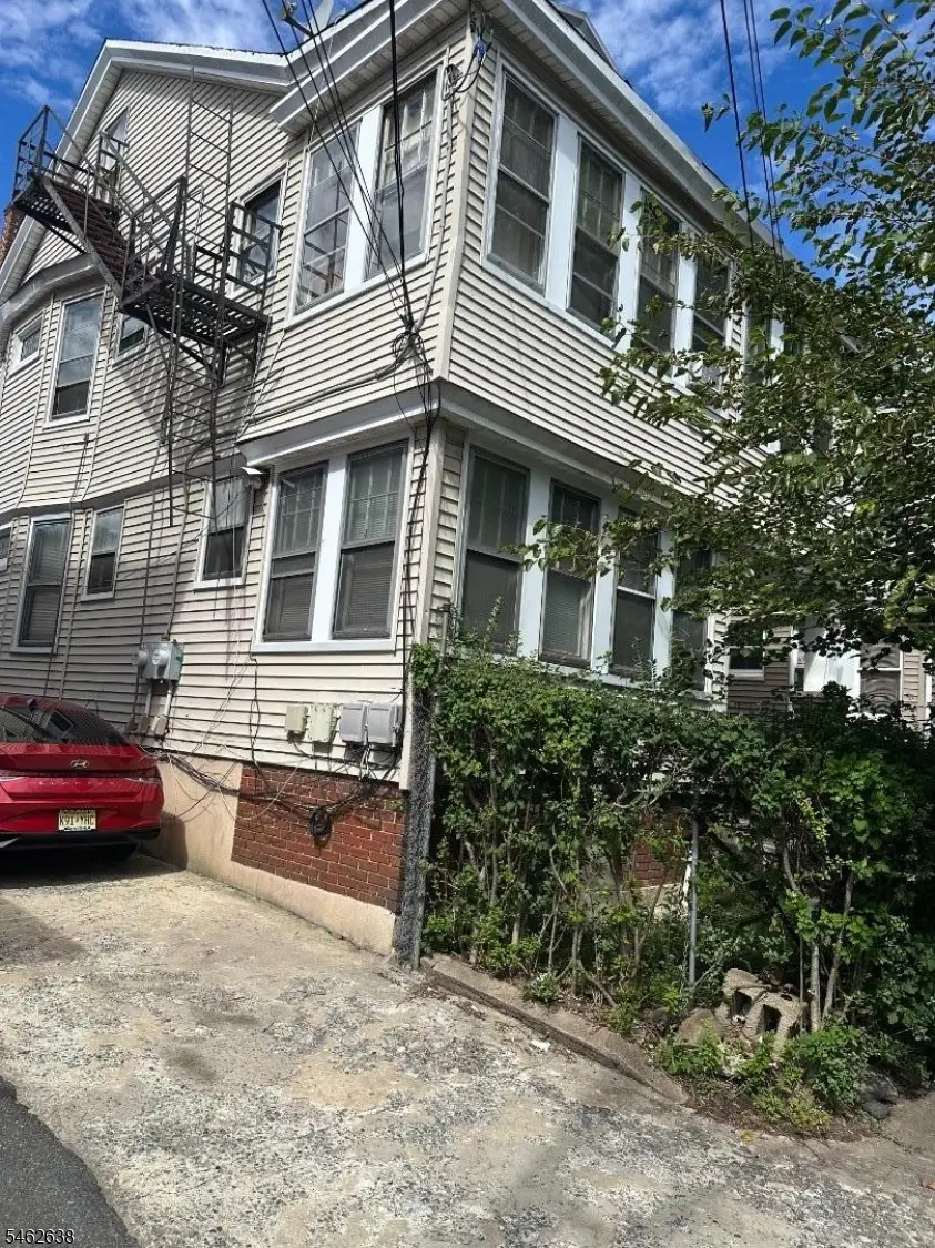 163 Brookside Ave #1, Irvington, NJ 07111 - #3
