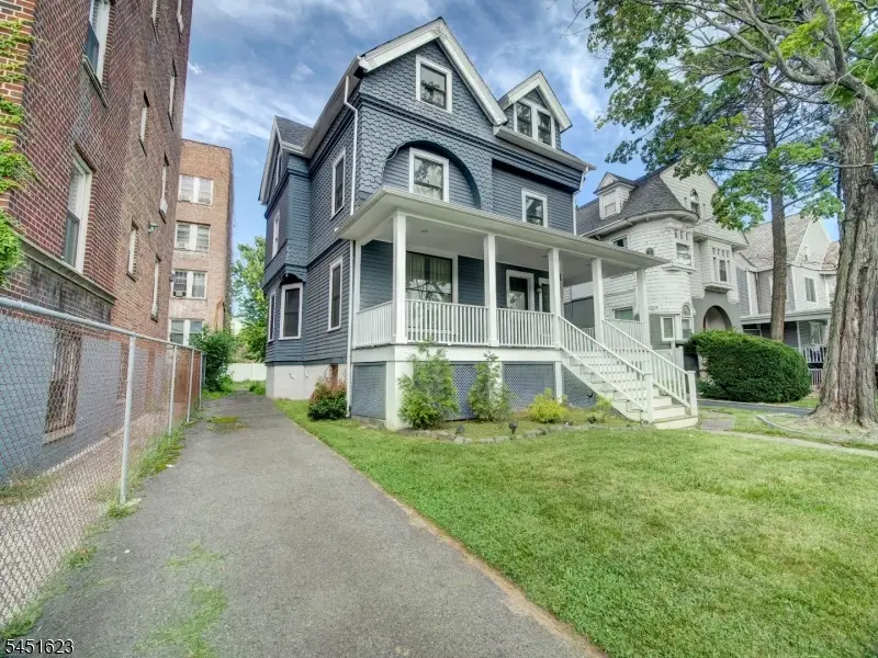 65 Glenwood Ave, East Orange, NJ 07017 - #3