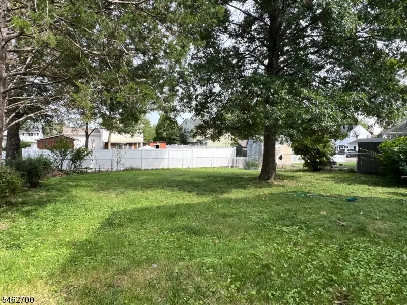 102 Avonridge Rd, Raritan, NJ 08869 - #2
