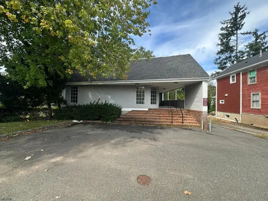 161 Ridgedale Ave, Florham Park, NJ 07932 - #2