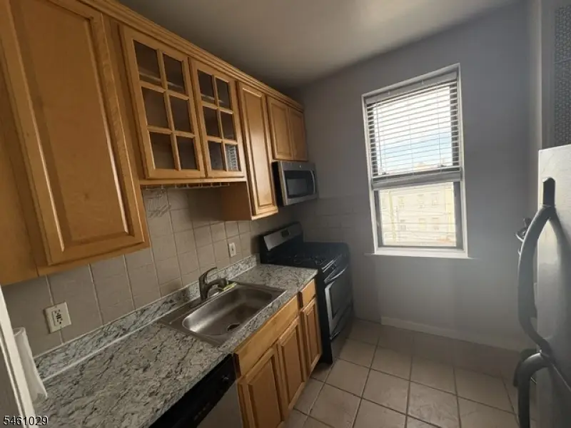 680 Kennedy Blvd #406, Bayonne, NJ 07002 - #1