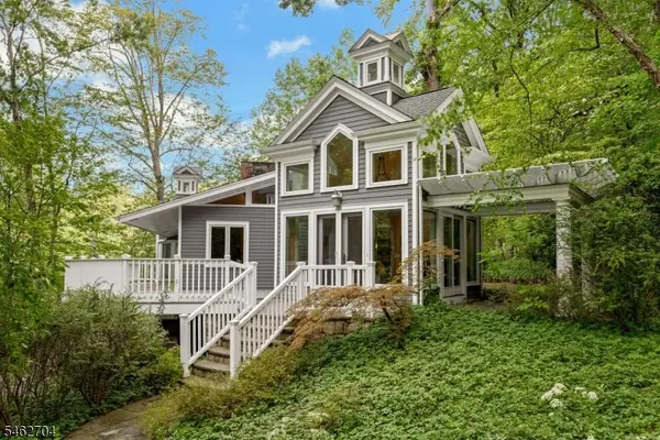 84 Lake Tr E, Harding Twp., NJ 07976