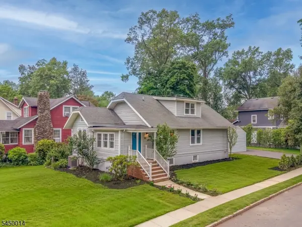 36 Minton Ave, Chatham Boro, NJ 07928