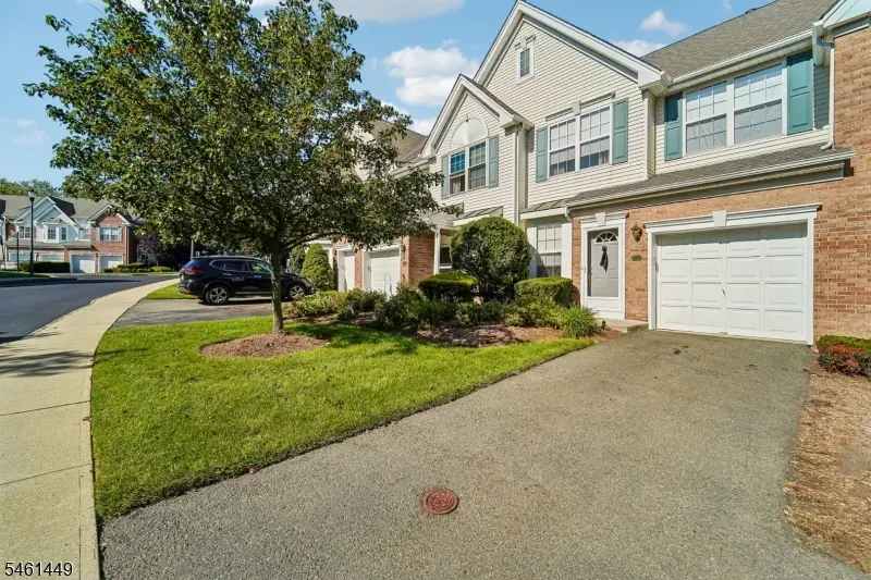 136 Cambridge Dr, Nutley, NJ 07110 - #2