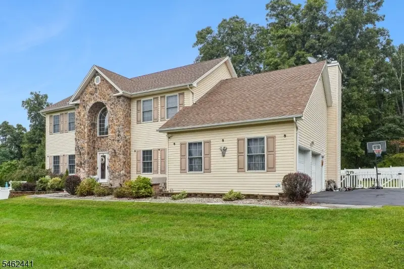 25 Elizabeth Ave, Washington, NJ 07882 - #3