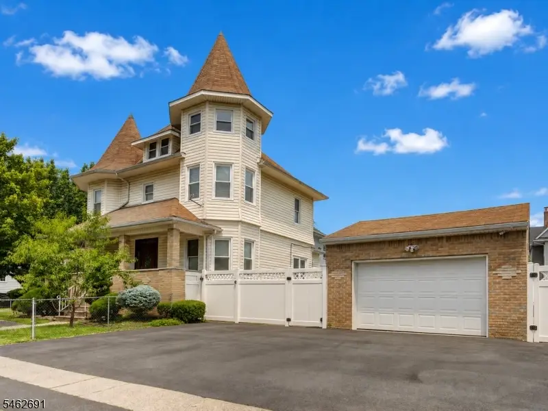 564 Passaic Ave, Kenilworth, NJ 07033 - #2