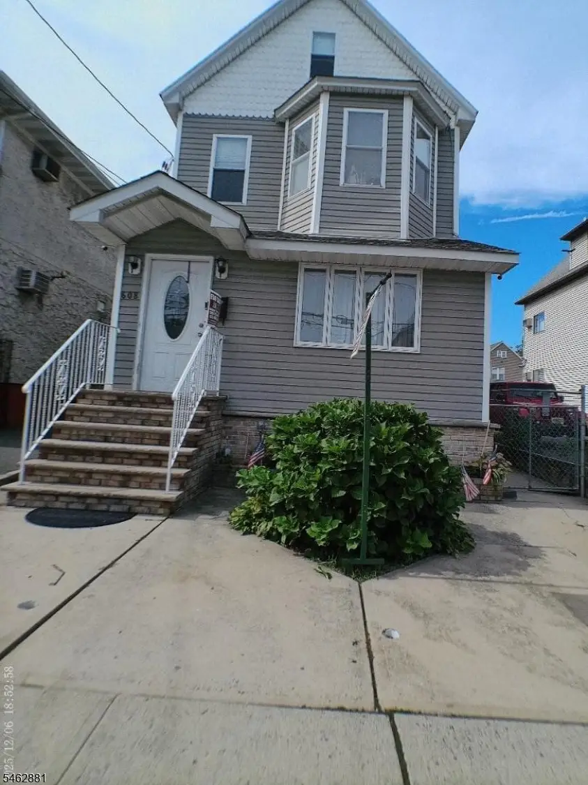 608 Adams Ave, Elizabeth, NJ 07201 - #1