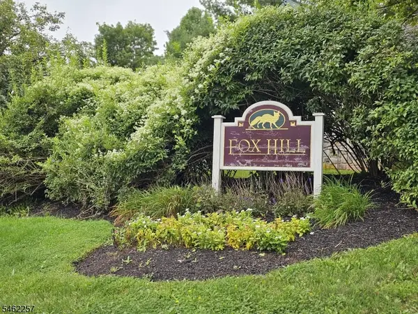 508 Swift Dr, Holland Twp., NJ 08848