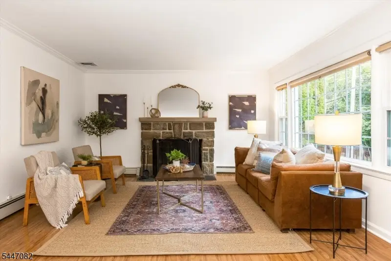 157 Laurel Ave, Livingston, NJ 07039 - #3