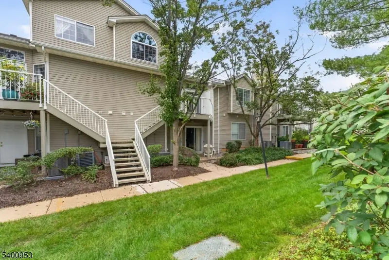22 Pine Court #22, The Hills, NJ 07921 - #1