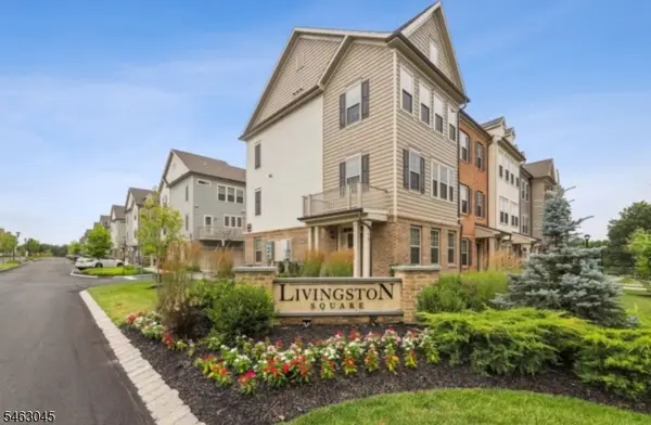 18 Cortland Ct, Livingston Twp., NJ 07039