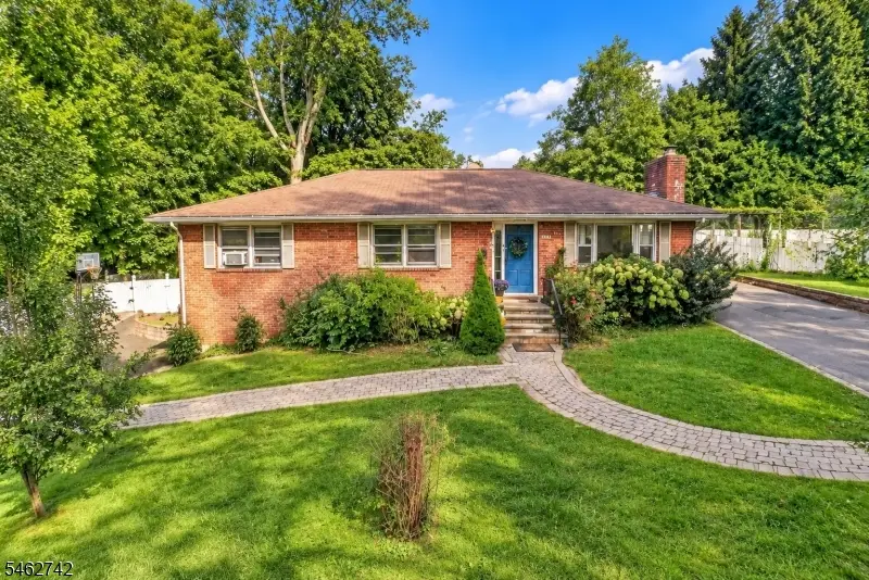 17 Harrison Ave, Long Hill, NJ 07933 - #1