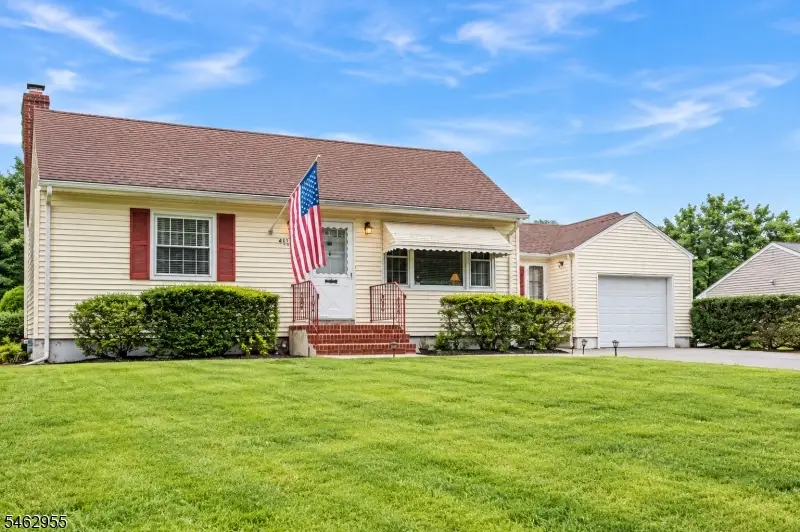 2281 Morse Ave, Scotch Plains, NJ 07076 - #1