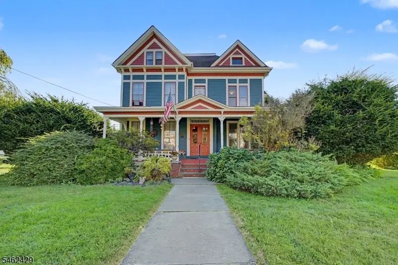 401 W Moore St, Hackettstown, NJ 07840 - #1