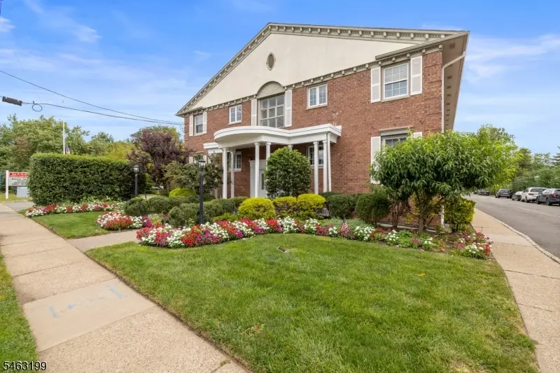 206 Main St #23, Millburn, NJ 07041 - #2