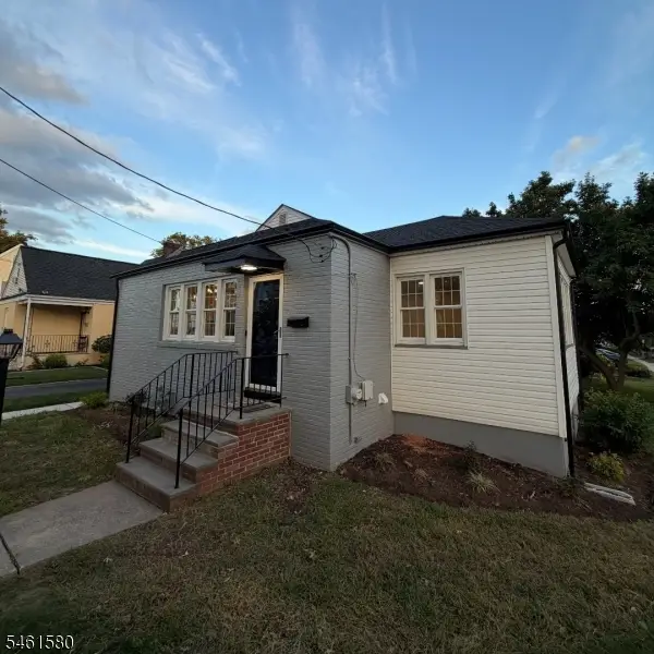 362 E Clay Ave, Roselle Park, NJ 07204 - #1