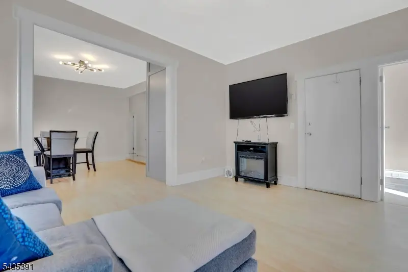 35 Chester Ave, Irvington, NJ 07111 - #2