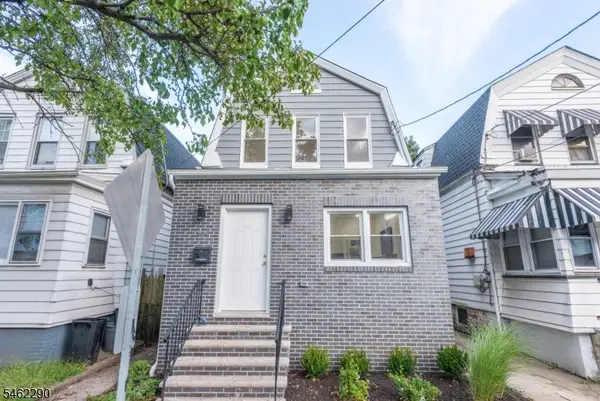 94 Washington Ave, Irvington Twp., NJ 07111