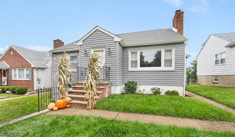 17 Ralph Pl, Morristown, NJ 07960 - #2
