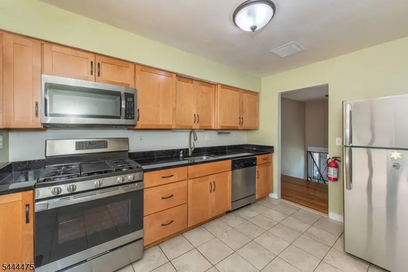 29 Downstream Dr, Flanders, NJ 07836 - #2
