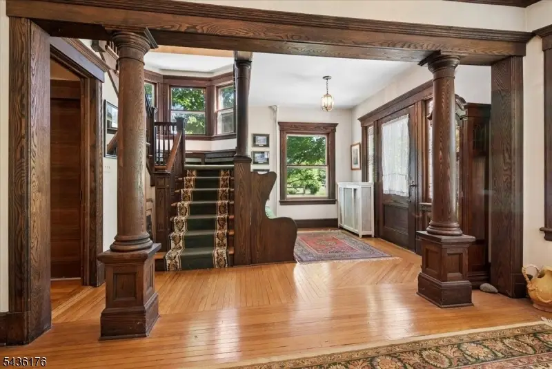 261 Beechwood Ave, Middlesex, NJ 08846 - #3