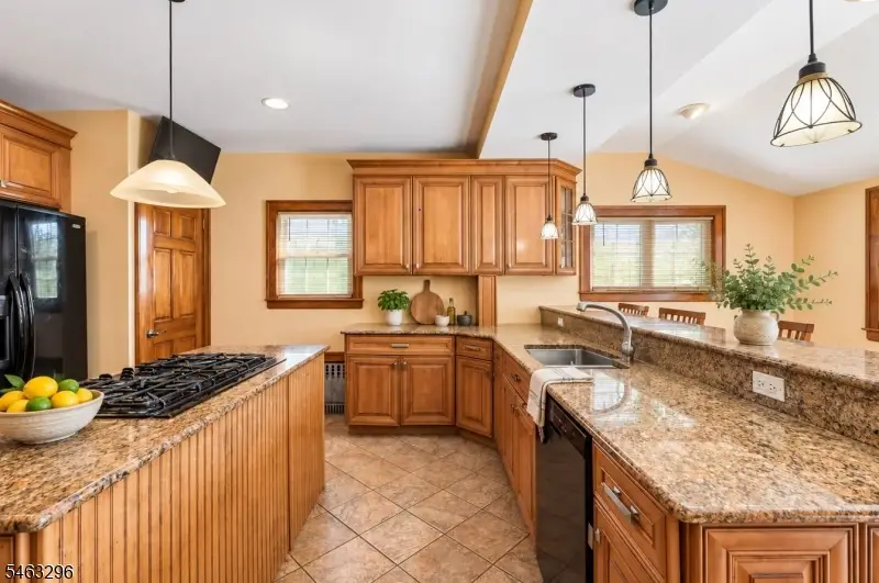 14 Dawson Ave, Pleasantdale, NJ 07052 - #3