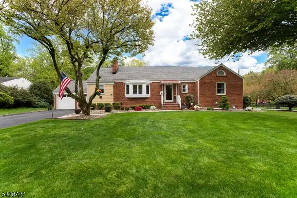 1 Renda Pl, Green Brook Twp., NJ 08812