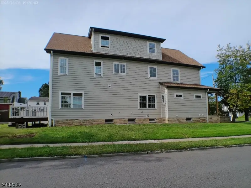 852 Park Ave, Elizabeth, NJ 07208 - #2