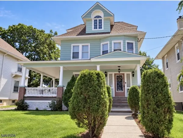 216 Stiles St, Elizabeth City, NJ 07208