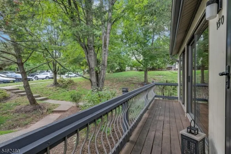 150 Firethorne Trl Ondo, Bernards, NJ 07920 - #2