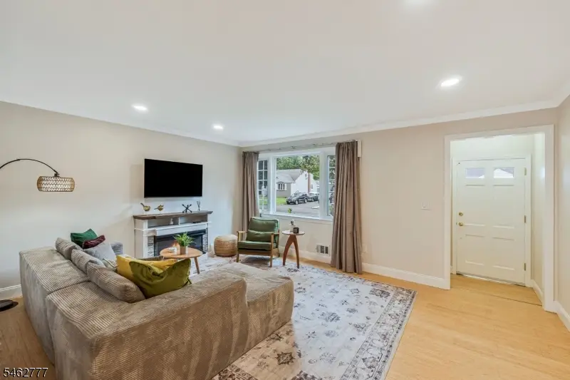324 Jackson Ave, Scotch Plains, NJ 07076 - #3