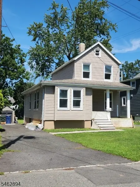 31 Stewart Pl, Fanwood Boro, NJ 07023